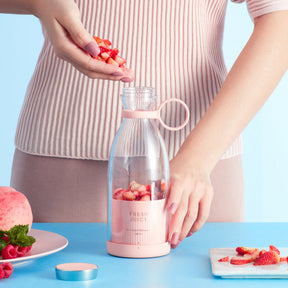 Portable Powerful Rechargeable 380ml Juicer Blender